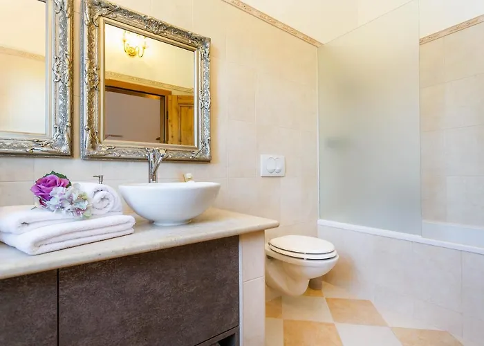 Kamenica Villa Kras